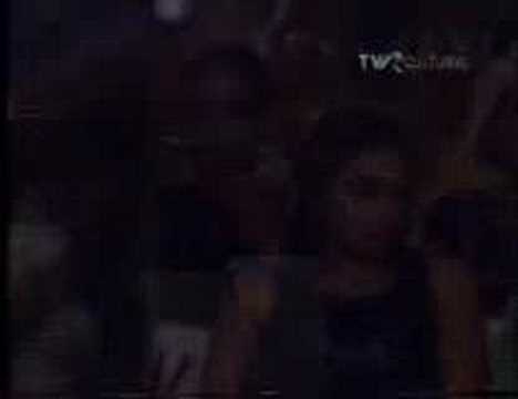Mollie SHAFFER - "Little Things" (version for Cell...