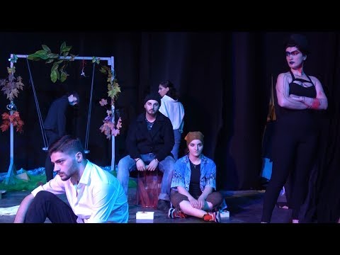 სპექტაკლის „ბოდიში რომ ცოცხალი ვარ“ ჩვენება დღეს ნიღბების თეატრში მოეწყო