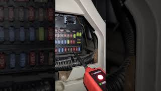 2009 Ford Escape stereo failure
