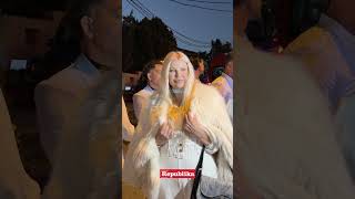 Majka Tee Tairović kao bela lavica na Adaktarovoj proslavi #tejatairović #adaktar