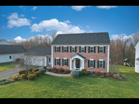 8 Hedge Wood Lane, Pittsford, NY home video tour