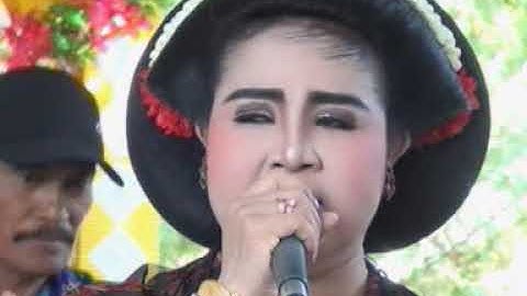 TAYUB BANCAR TUBAN KEDANAN PODANG KUNING NYI WANTIKA