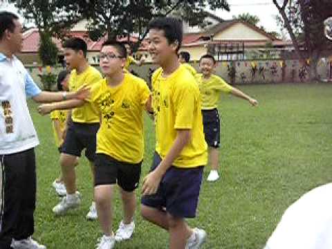 沙登二校2010运动会拔河比赛.MOV