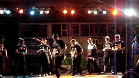 dance Marathon 16 University of Iowa UI breakers freestyle Part 2