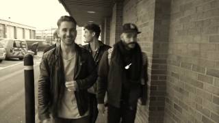 Charlie Deelun - Running From Me Single