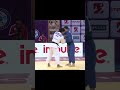 Hashimoto is a LEFT sided judoka with a great RIGHT sided seoi otoshi?