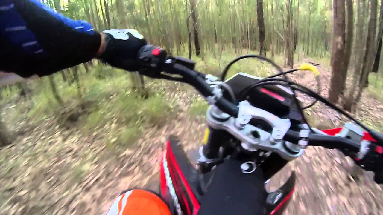 Link Road Enduro Track 19102014 YouTube