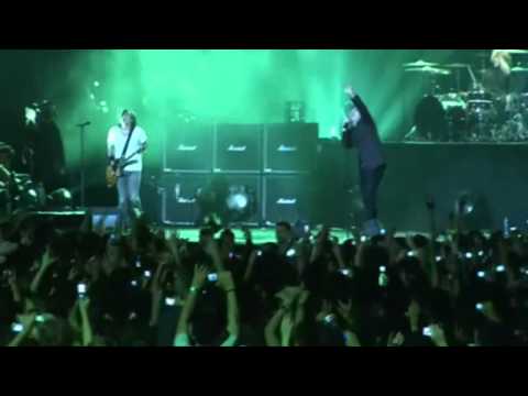 My Chemical Romance "It's Not A Fashion Statement,It's A Fucking Deathwish" [Live From Mexico City]