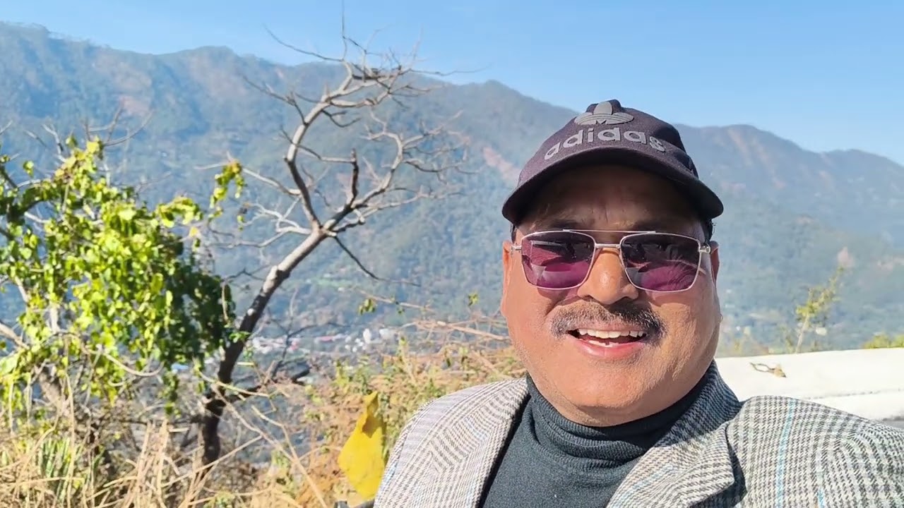 गुड मॉर्निंग दोस्तो!🙏🙏 दोस्तो अब हम रानीबाग के जंगलों से होते हुए क्वैराली पहुंच गए हैं।🪾🪾🌲🌲🌳🌳🌲🌲🪾🪾