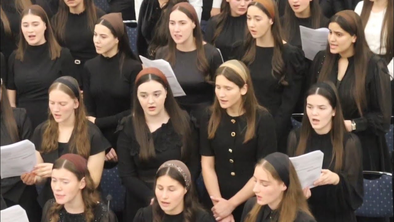 Sublim, înălțător va fi cerescul zbor - Grup Coral M. Bucovina 