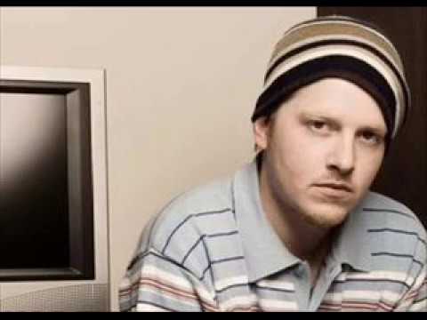 Nico Suave, Samy Deluxe - Vergesslich + Weck mich auf ...