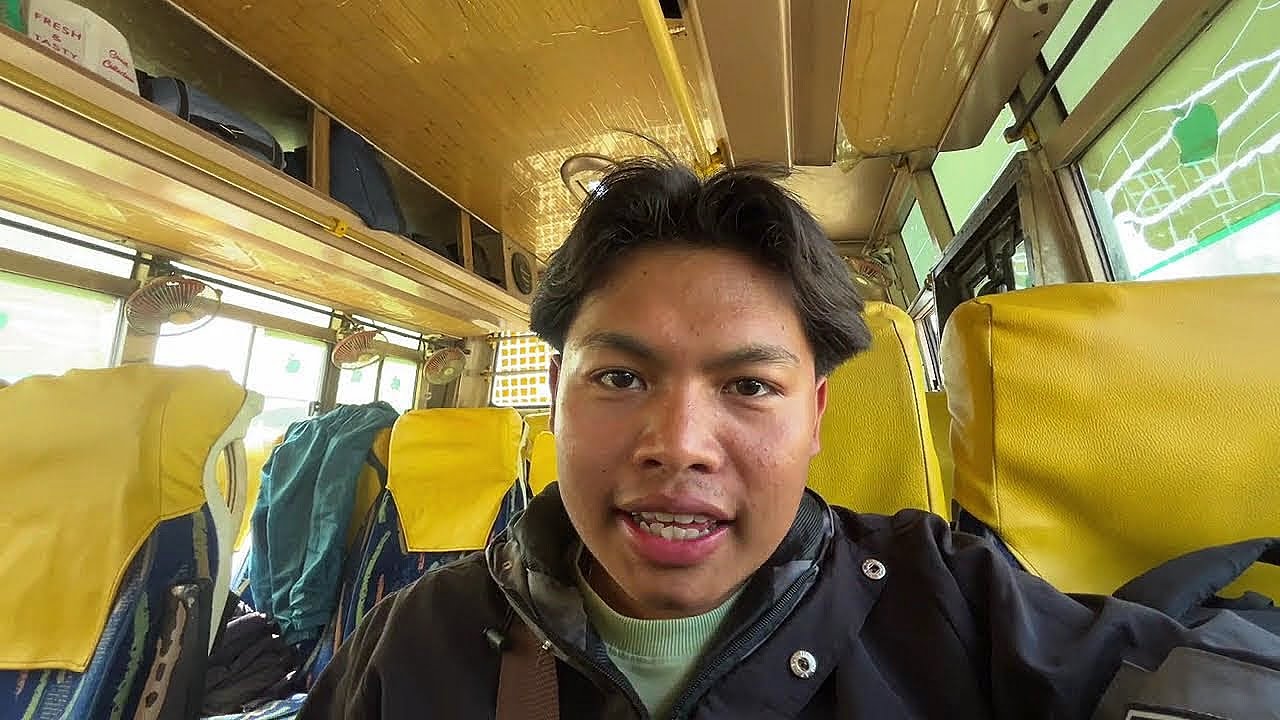 Travelling India to Nepal By Bus Vlog 2026 😍