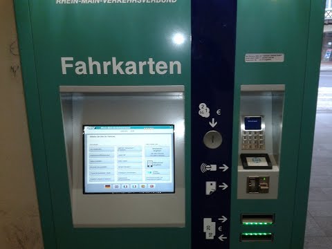 Der neue RMV-Automat: die Fahrplanauskunft