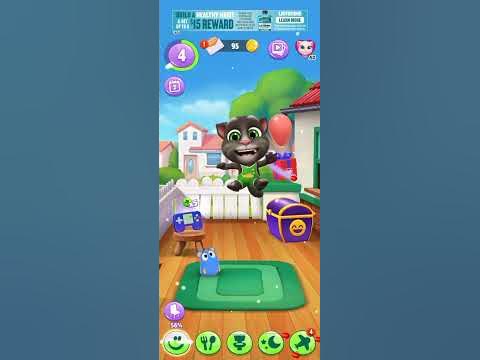 Talking Tom And Squishy!!! #funny 🤣🤣 - YouTube