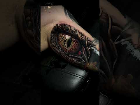 وشم عين الافعى حاده تاتوبدن Tattoo Tattoofun Tattooartist ستاتو تتو 