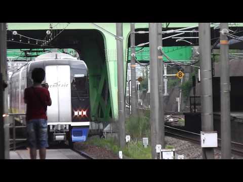 名鉄2000系ミュースカイ 中部国際空港行　金山総合駅入線MHフルコーラス