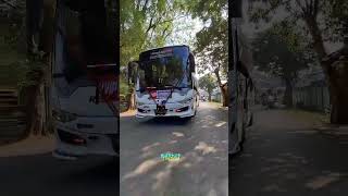 Kayak ada yang aneh suara nya #telolet #basuri #busmania #buspariwisata #wisata #maniasubang