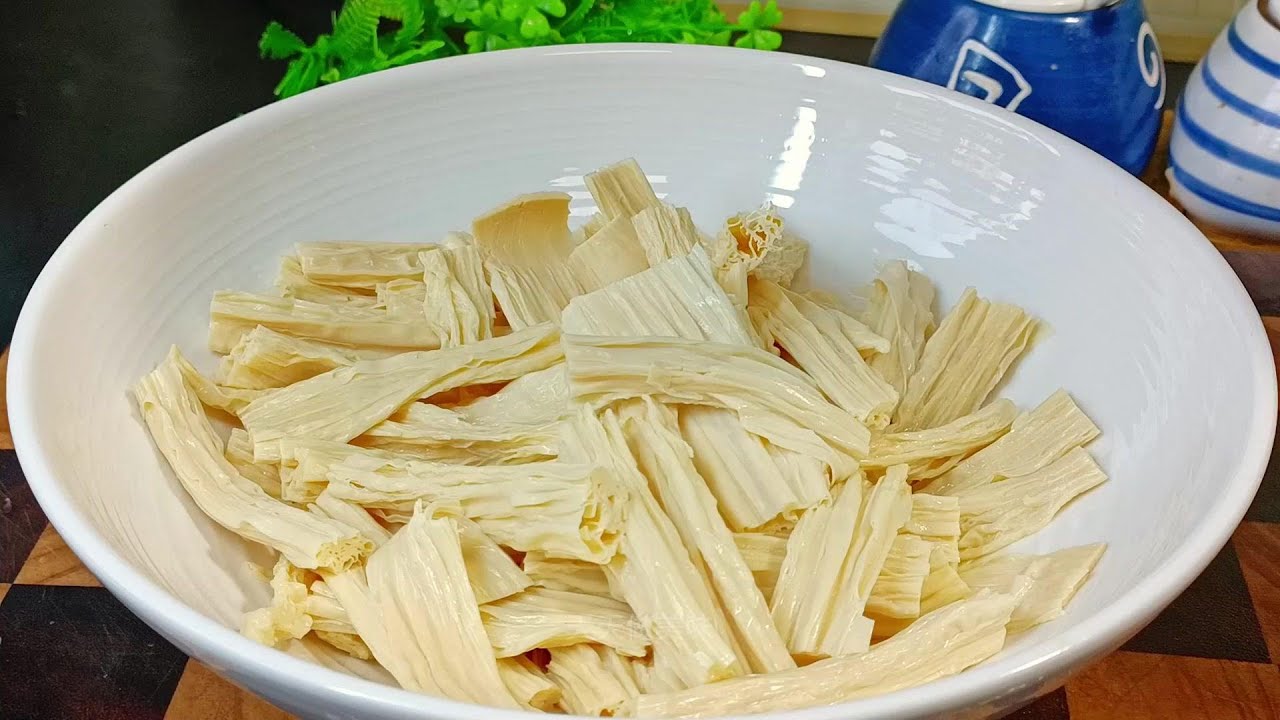 腐竹淋2顆蛋！沒想過這么好吃，出鍋給肉都不換…這一盤全家搶著吃