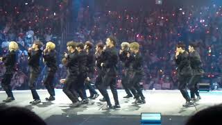 Seventeen - Adore U Kcon La 190818 Fancam