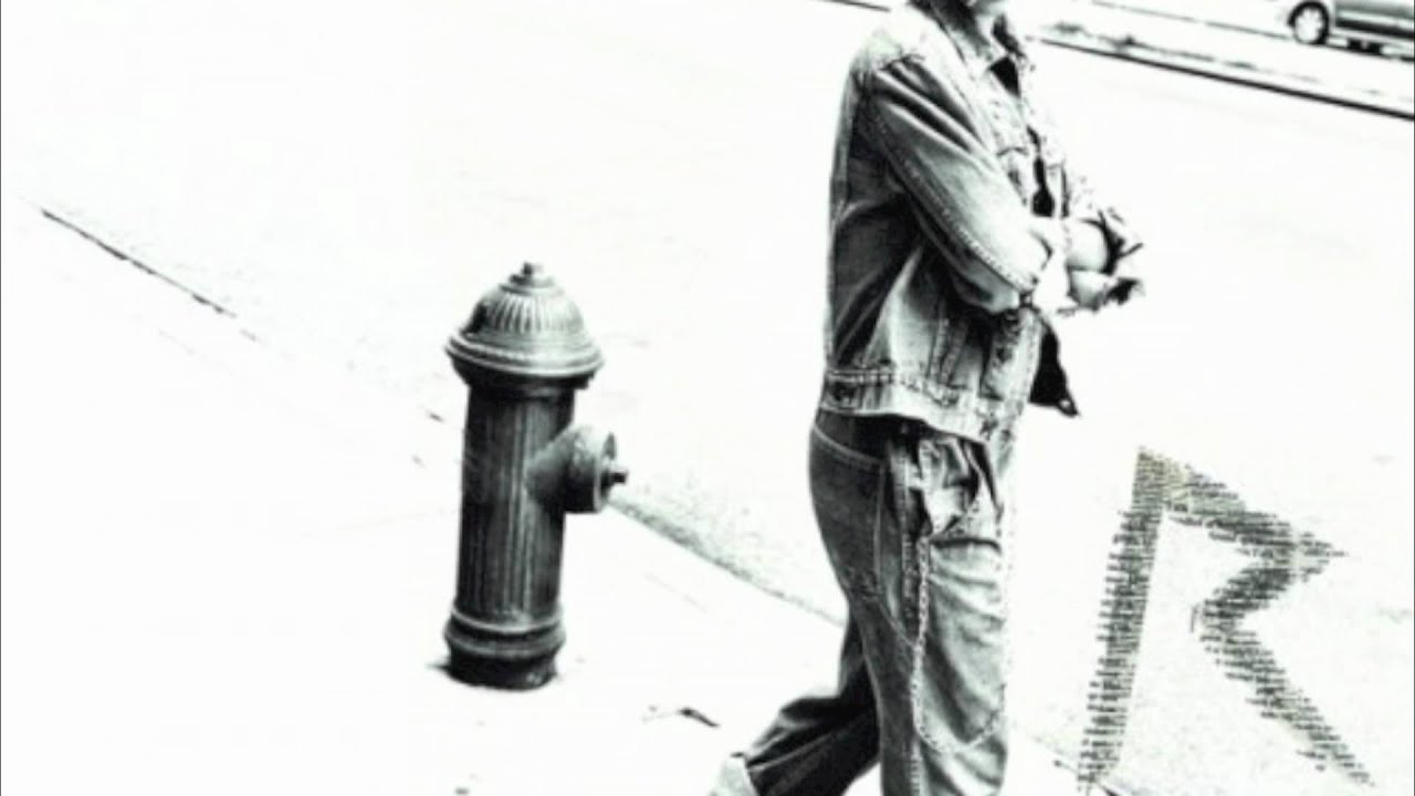 Rihanna & Calvin Harris - We Found Love (R3hab Remix)