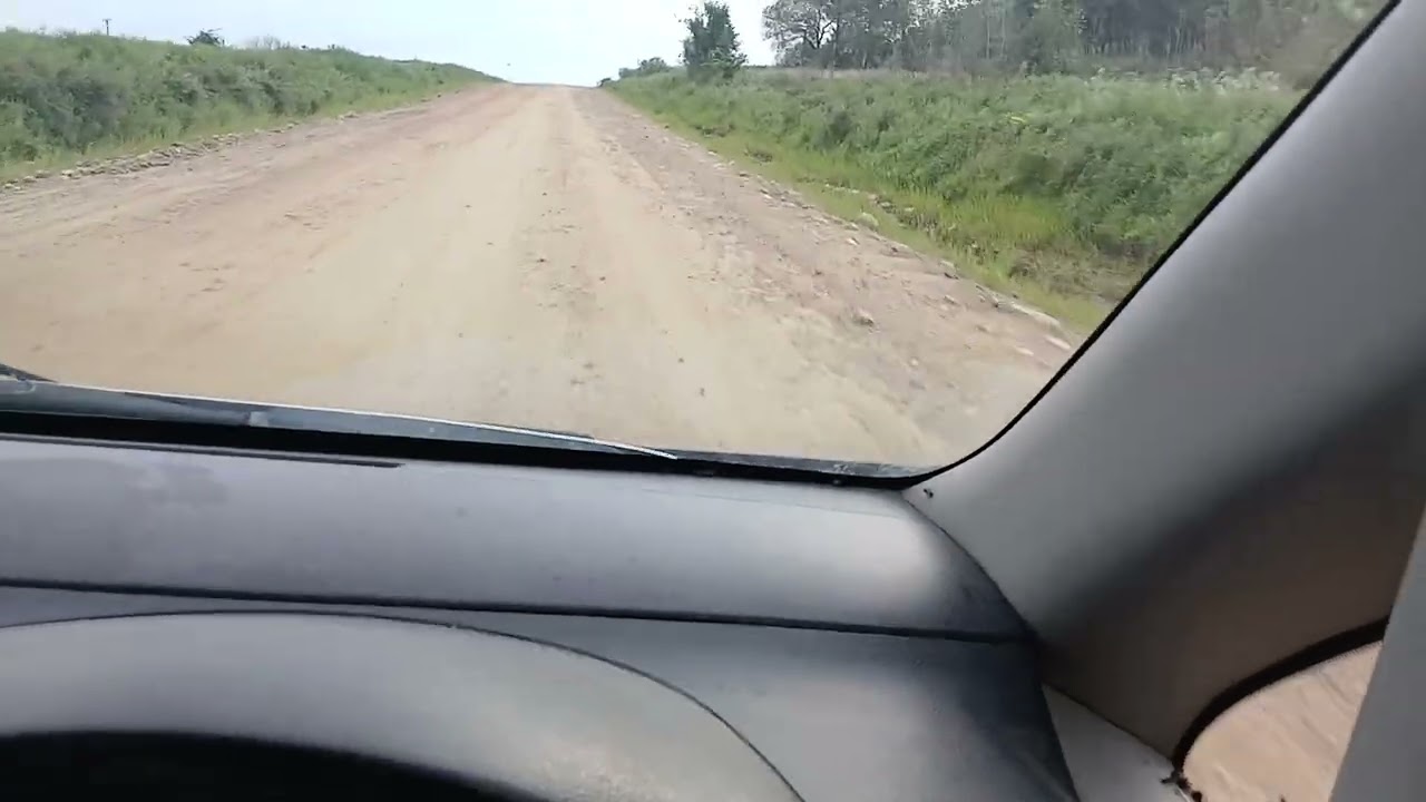 Камень Рыболов,  самая лучшая дорога района. 