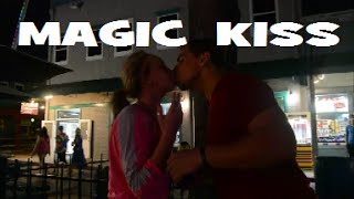 Kissing Girls With Magic Kissing Card Trick
