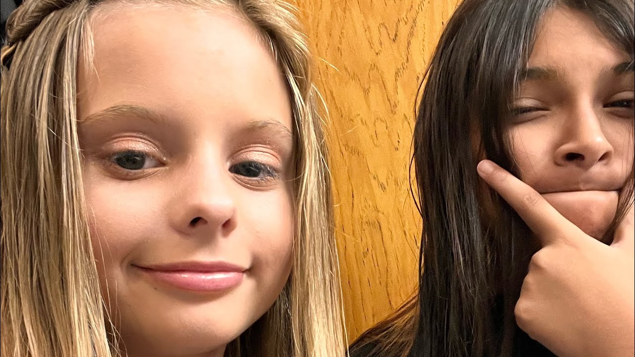 Morning routine with me and my best friend - YouTube