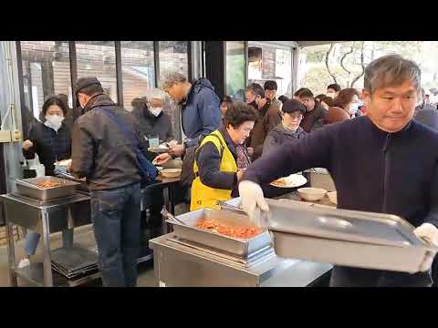 영상썸네일