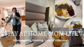 Stay at home Mom|Homemaking|Shopping|Luxury Unboxing|Brunch Date|Cooking and more