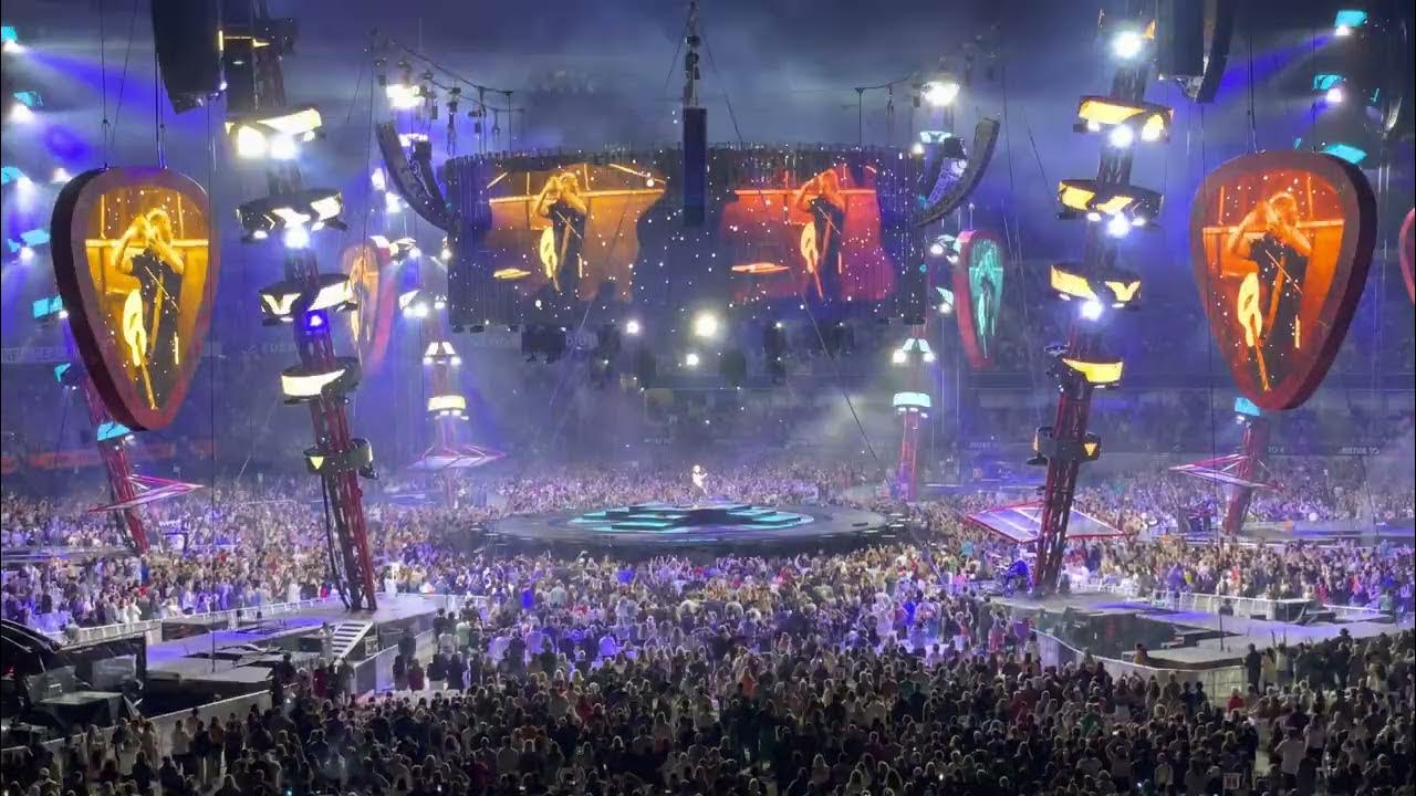 Ed Sheeran Live - Celestial Ed Sheeran Live - Celestial