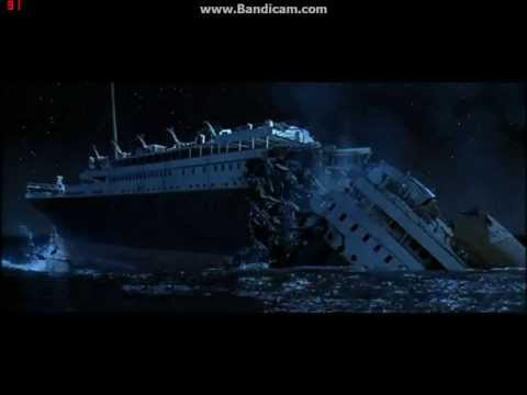 Titanic - Breaking in half scene