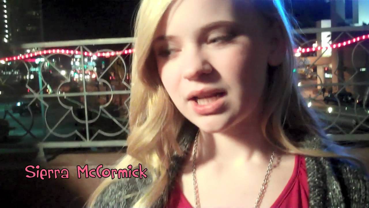 SIERRA MCCORMICK Dishes on A.N.T. Farm Season 2! - YouTube