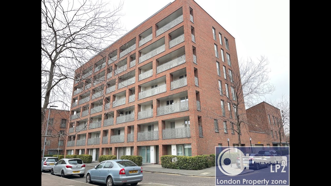 2 bed flat for sale in Pandora Court, Robertson Road, Canning Town