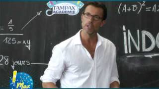 Premier jour de cours pour Max à l'Académie des Tampax !! En fait, ...