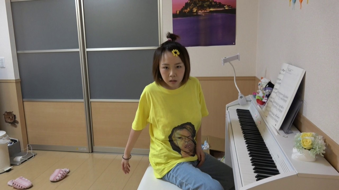 あやなんの喜怒哀楽ピアノ演奏（笑）