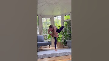 Thumbnail of How to do Flying Dragon Pose #flyingdragon #advancedyoga #yogapostures #yogaskills  #motivation