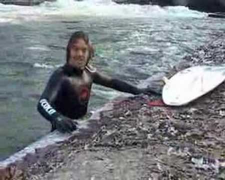 Munich river surfing minus 7 degrees!!! part 1