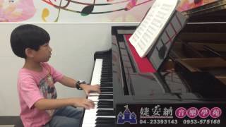 電梯～王泓佑1050823鋼琴表演