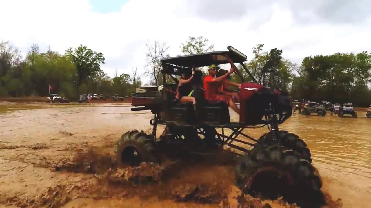 Mud nationals 2018 Huge ranger roll over - YouTube