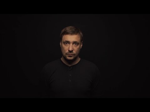 Video: Evgeny Tsyganov wurde von Julia Peresild mitgerissen