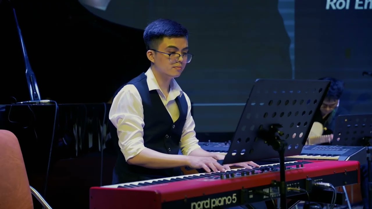 Rồi em sẽ gặp 1 chàng trai khác-Cover Piano full band