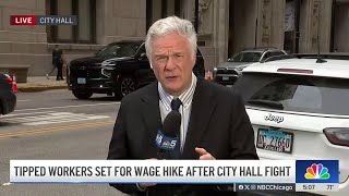 Chicago City Council can't override Johnson veto on tipped wage bill