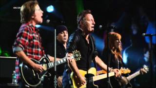 Bruce Springsteen & John Fogerty (CCR) - Fortunate Son (Creedence Clearwater Revival)(live 2009) HD chords