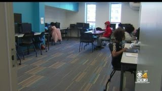 Dorchester Learning Pod Helps Students Feel Connected During Remote Classes