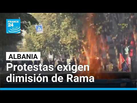Miles de jóvenes en Albania exigen la dimisión del primer ministro Edi Rama • FRANCE 24 Español