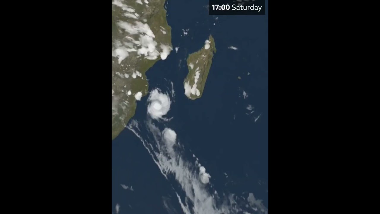 Movement of Clouds of TROPICAL CYCLONE GEZANI during last 17 Hrs on 15th Feb @00.00am GMT- bbc.com