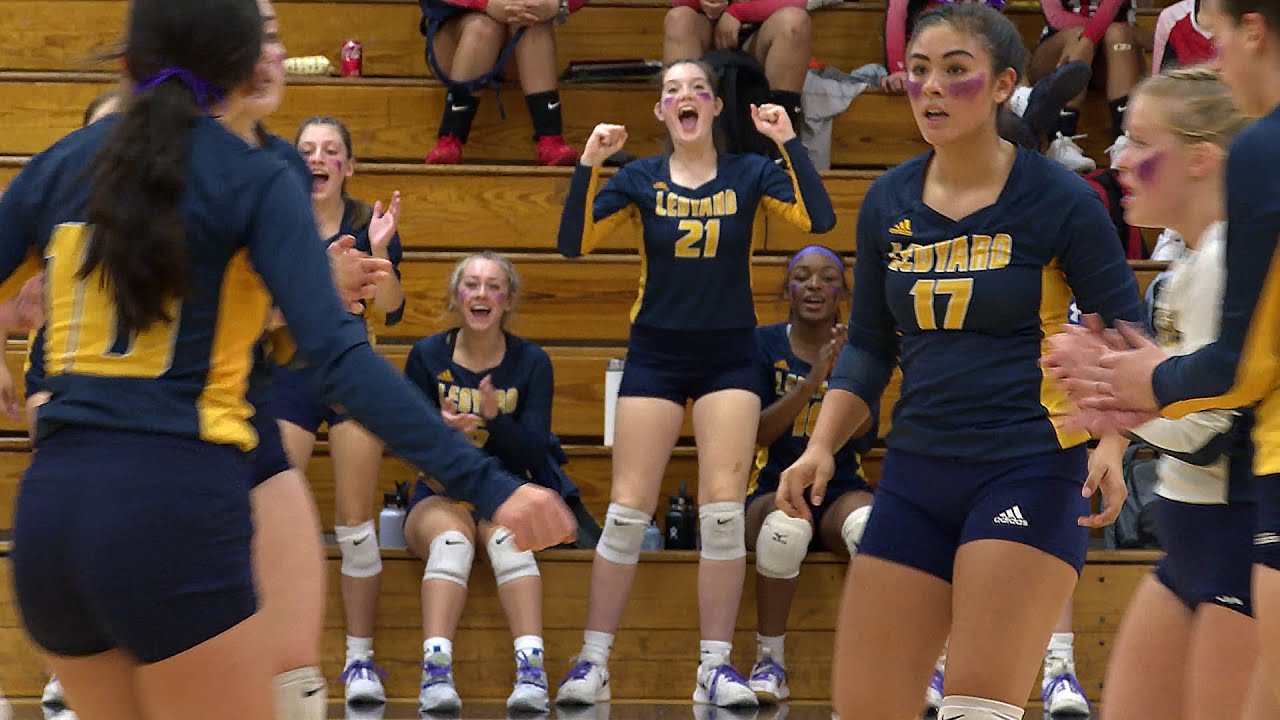 Lindsay Davies Ledyard volleyball's "bright light" YouTube