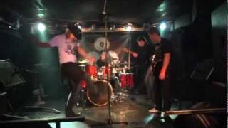 ЭLIGOR - Riot in everyone (05.02.12 - Улитка на склоне)