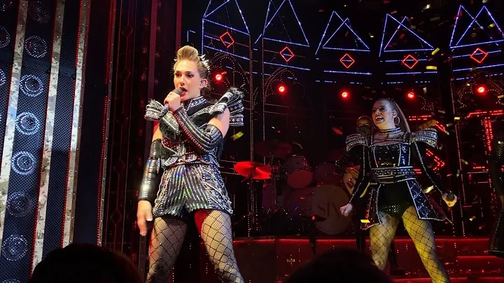 Megasix | Six The Musical | 17.03.22 | Esme Cleves...