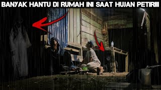 Download Lagu CAMPING HOROR NGINAP DI RUMAH KOSONG SAAT HUJAN PETIR DAN TERNYATA BANYAK HANTUNYA DI SINI HORROR!! MP3